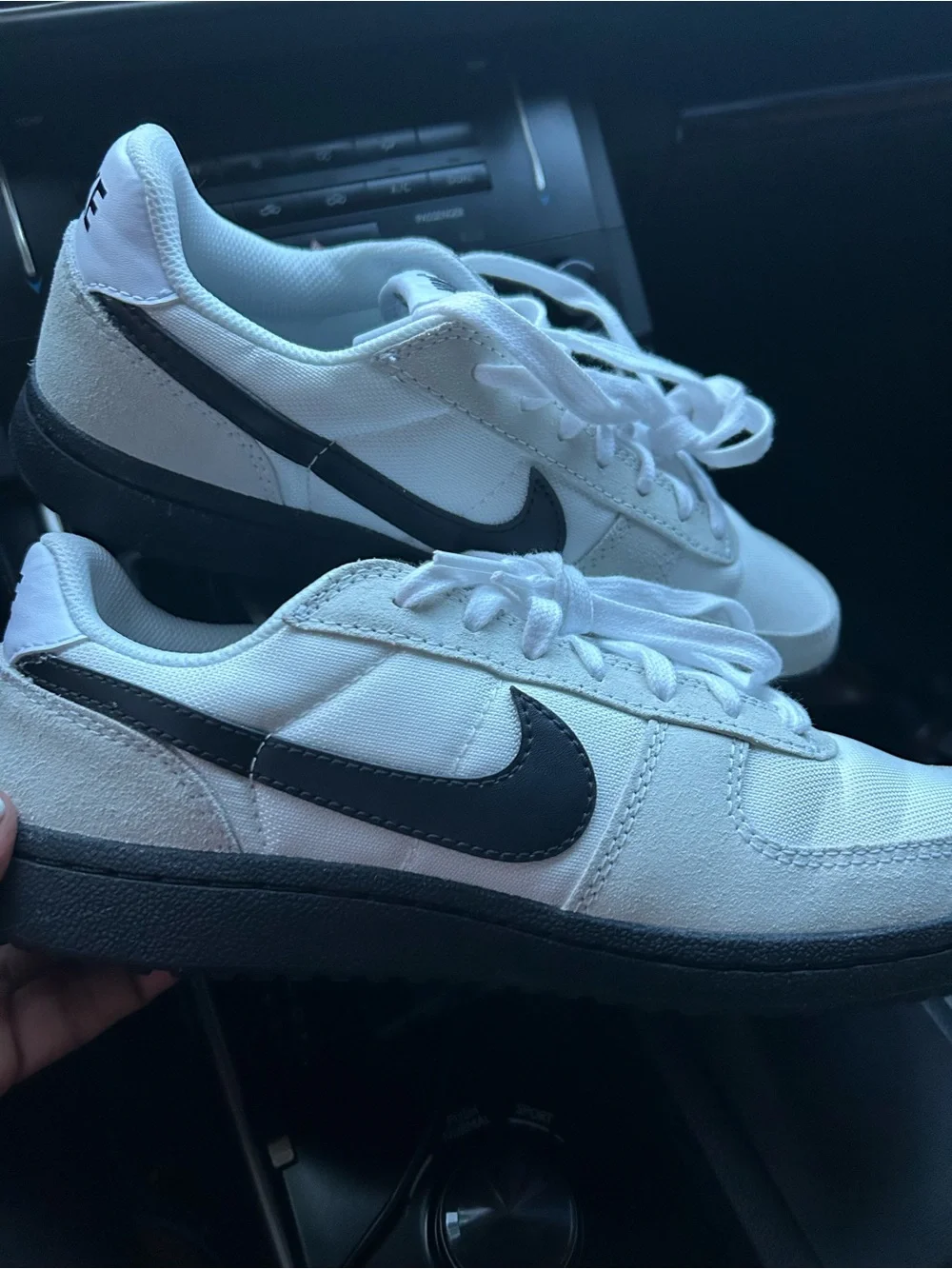 Nike youth low